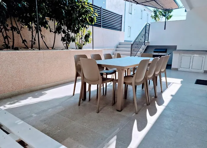 House Gazo Ferienhaus